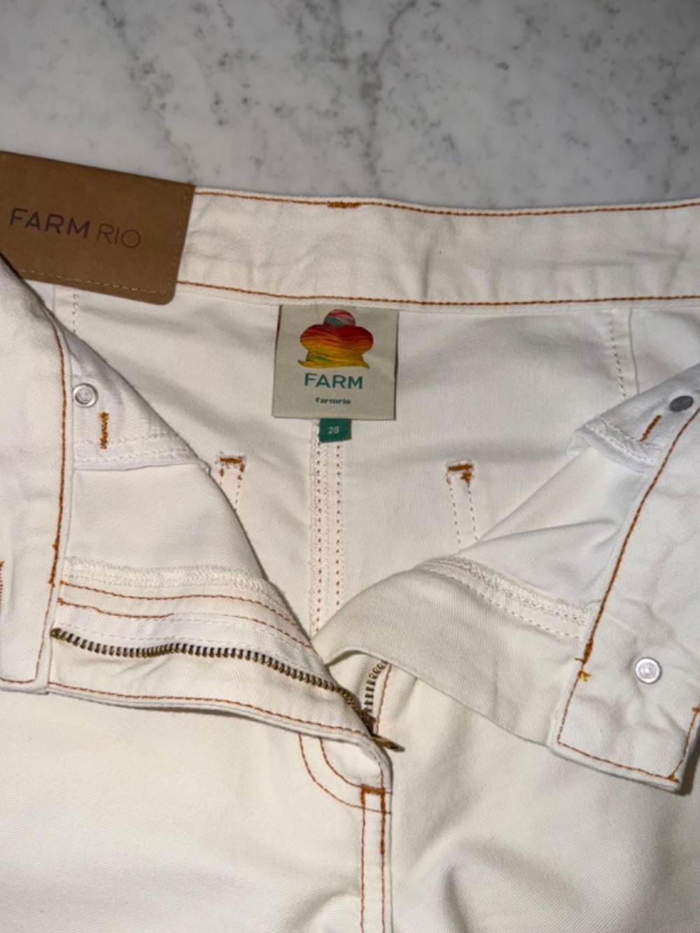 FARM RIO Encanto Jeans Size 28 - Picture 3 of 4
